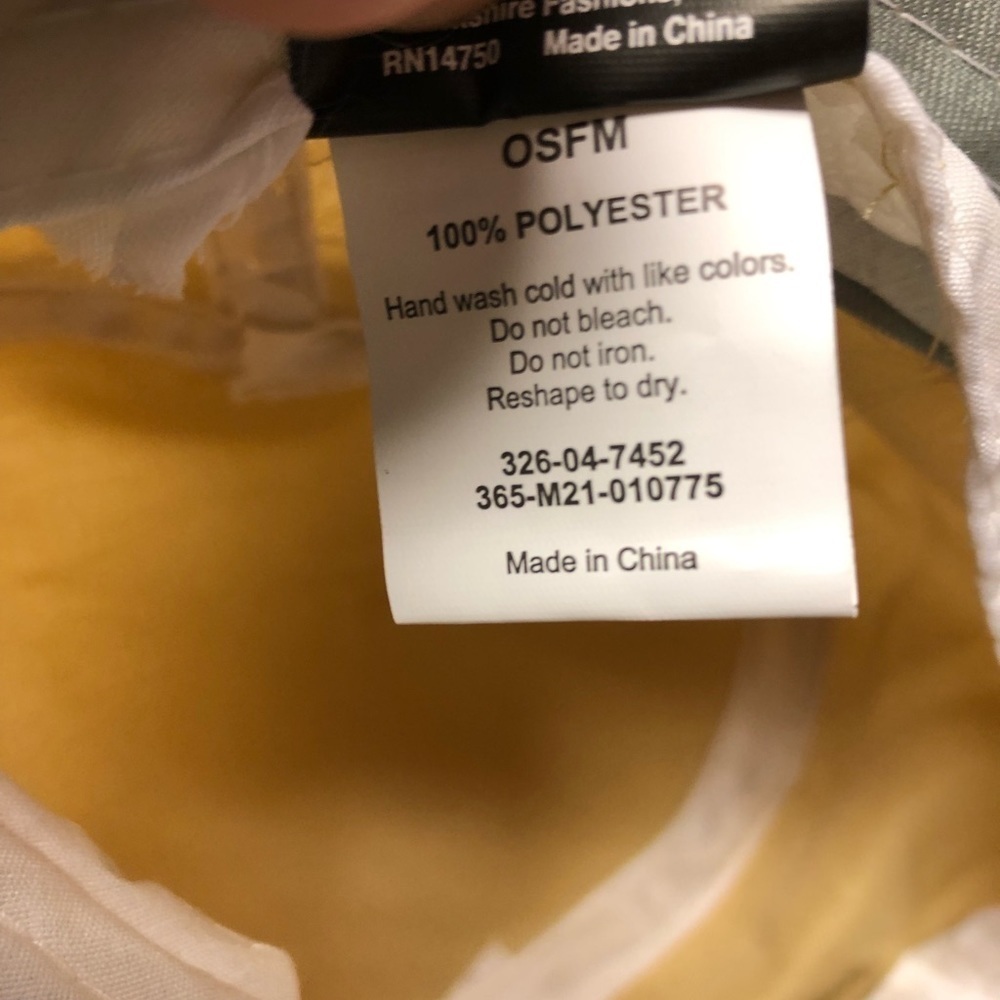 GIRLS JURASSIC WORLD BUCKET HAT - Picture 3 of 3